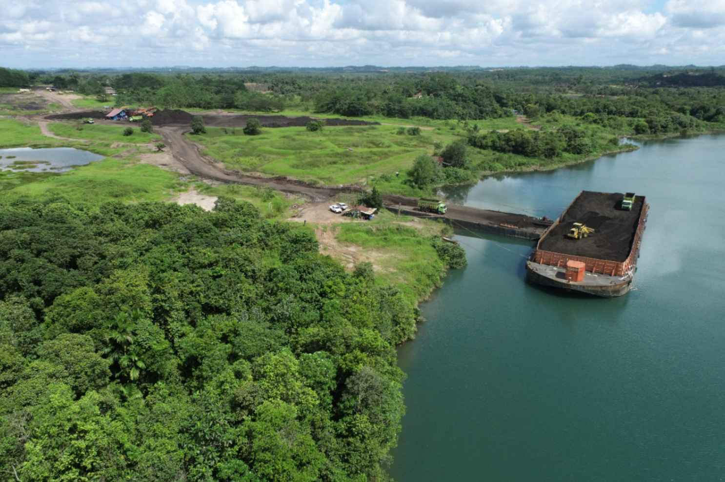 Operasional Pelabuhan Jetty RKBM